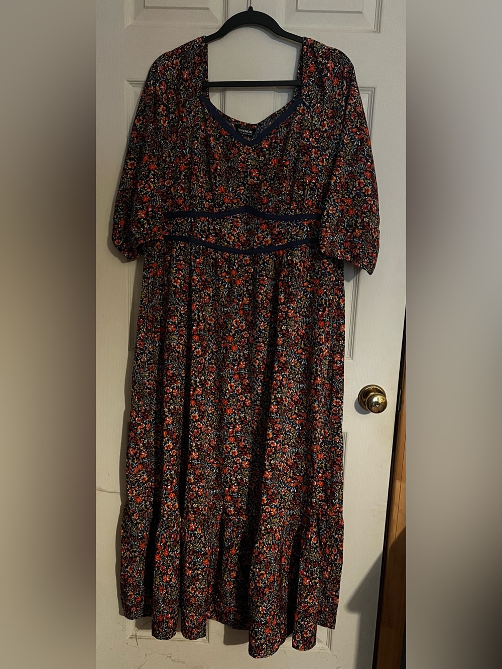 BloomChic Multi-Color Floral Maxi Dress with Navy Trim size 14-16
